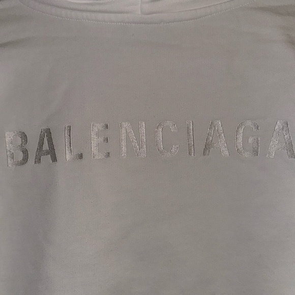 Balenciaga - Picture 4 of 4